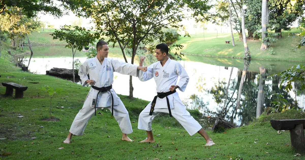 Elite Kickboxing Head Movement Drills for MMA Evasion