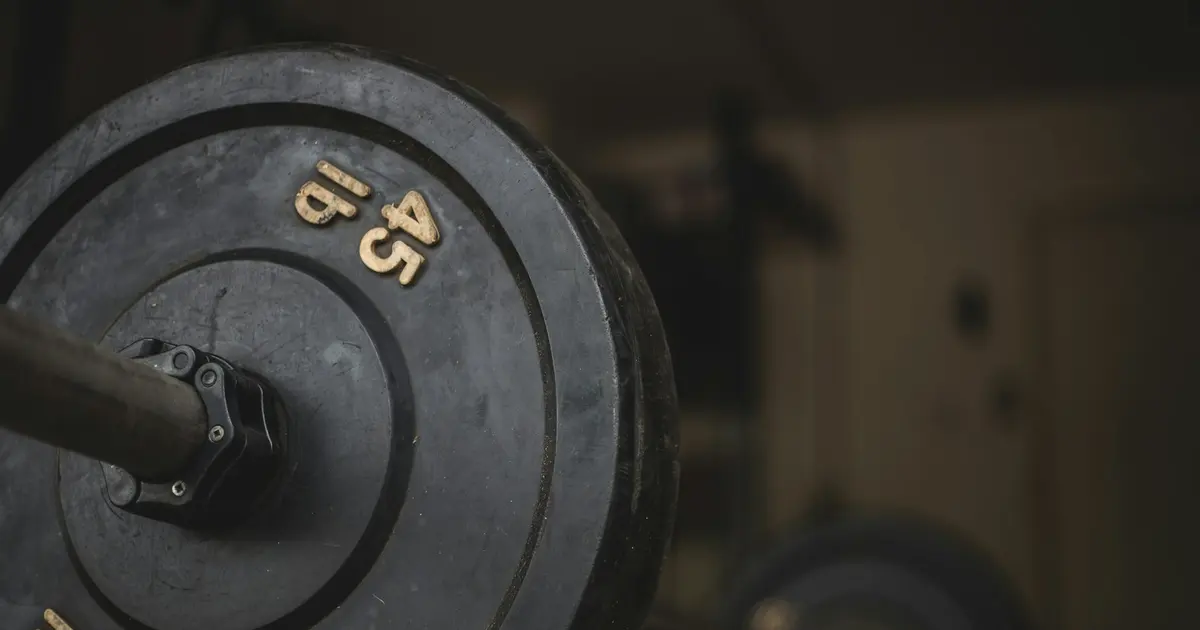 Safe MMA Weight Cut Strategies: Tips from Pros to Avoid Risks