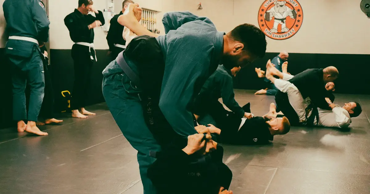 Beat the February Chill: Best Thermal Rashguards for MMA Camps Like McGregor's Return Prep