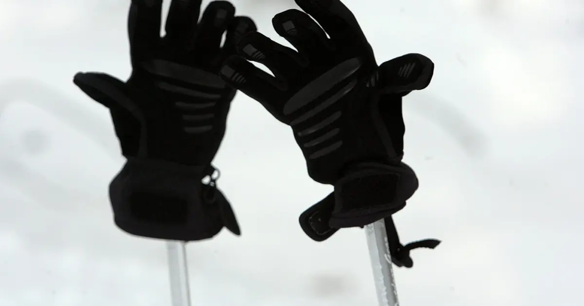 MMA Glove Sizing Guide: Find Your Perfect Fit