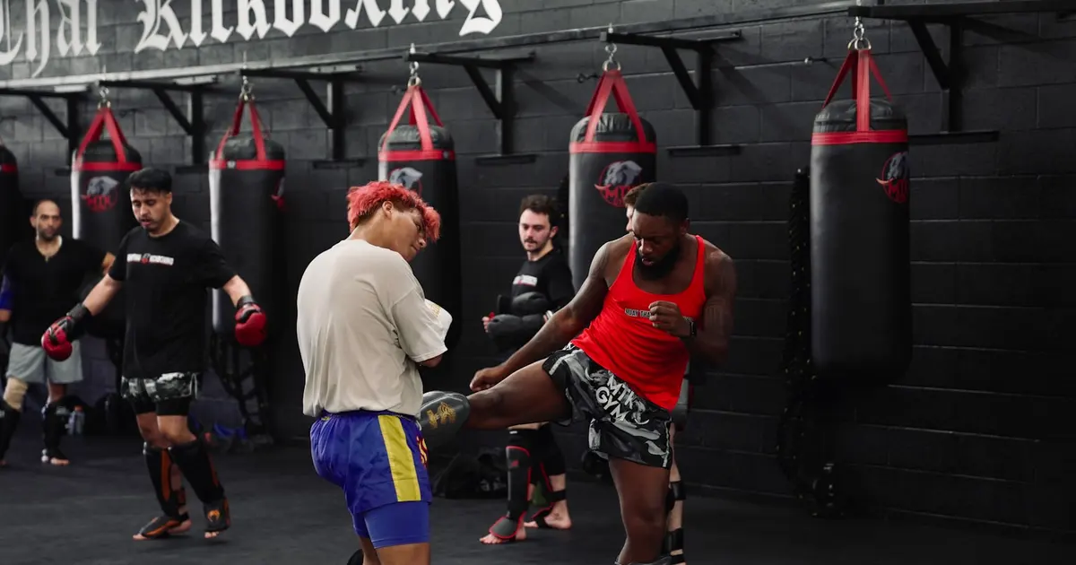 Perfect Kickboxing Teep Kick Technique for Range Management